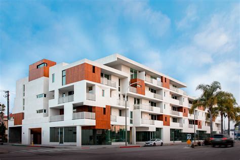 Whether you&x27;re looking for 1, 2 or 3 bedroom Apartments for rent in Culver City, for less than 1,500, your Culver City, CA apartment search is nearly complete. . Apartments for rent culver city